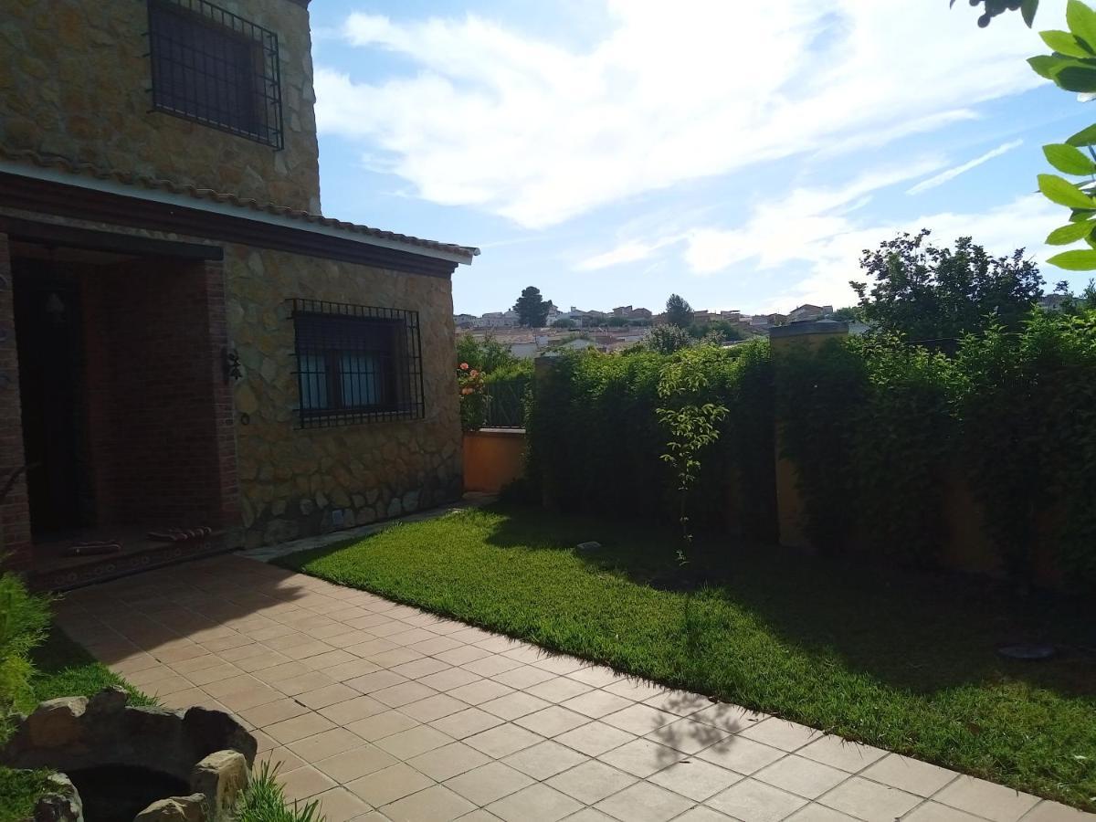 Sol De Membrillo Villa Santo Tomé Exterior photo